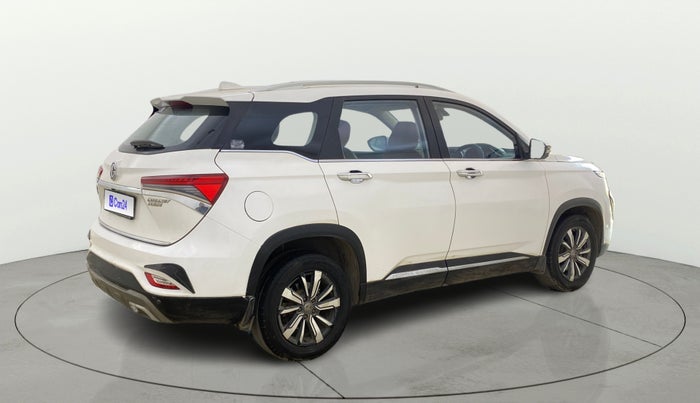 2020 MG HECTOR PLUS SMART 2.0 DIESEL TURBO MT 6-STR, Diesel, Manual, 1,42,262 km, Right Back Diagonal