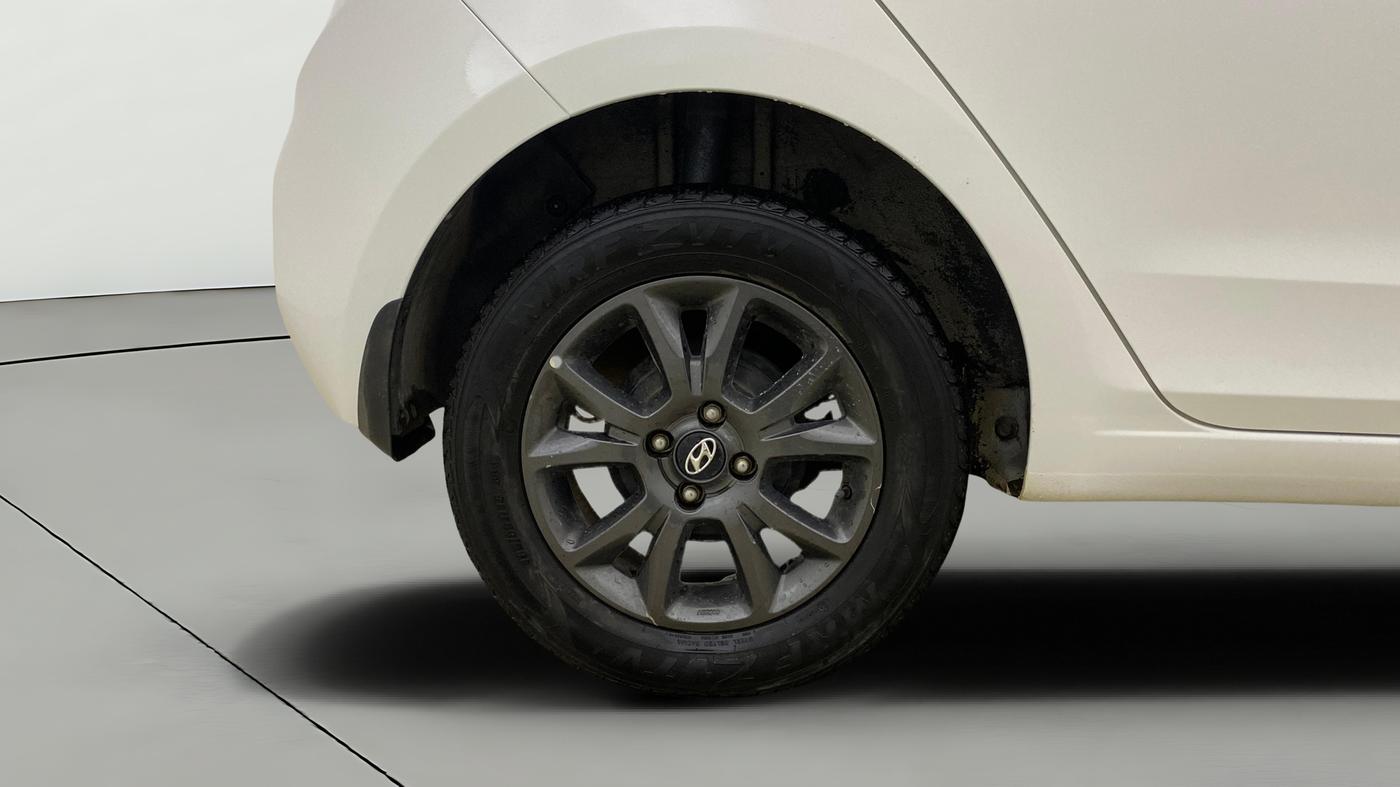 2019 Hyundai Elite i20 SPORTZ PLUS  1.2 CVT, Petrol, Automatic, 25,846 km, Right Rear Wheel