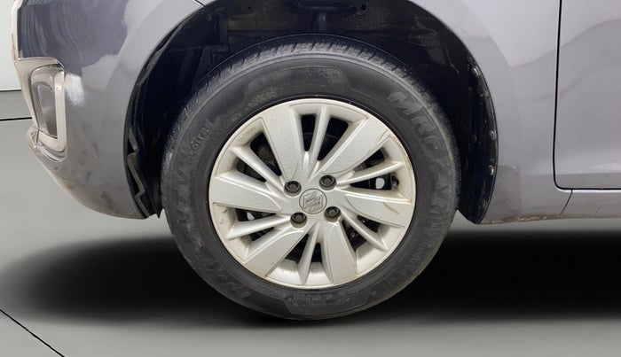 2015 Maruti Swift ZXI, Petrol, Manual, 76,416 km, Left Front Wheel