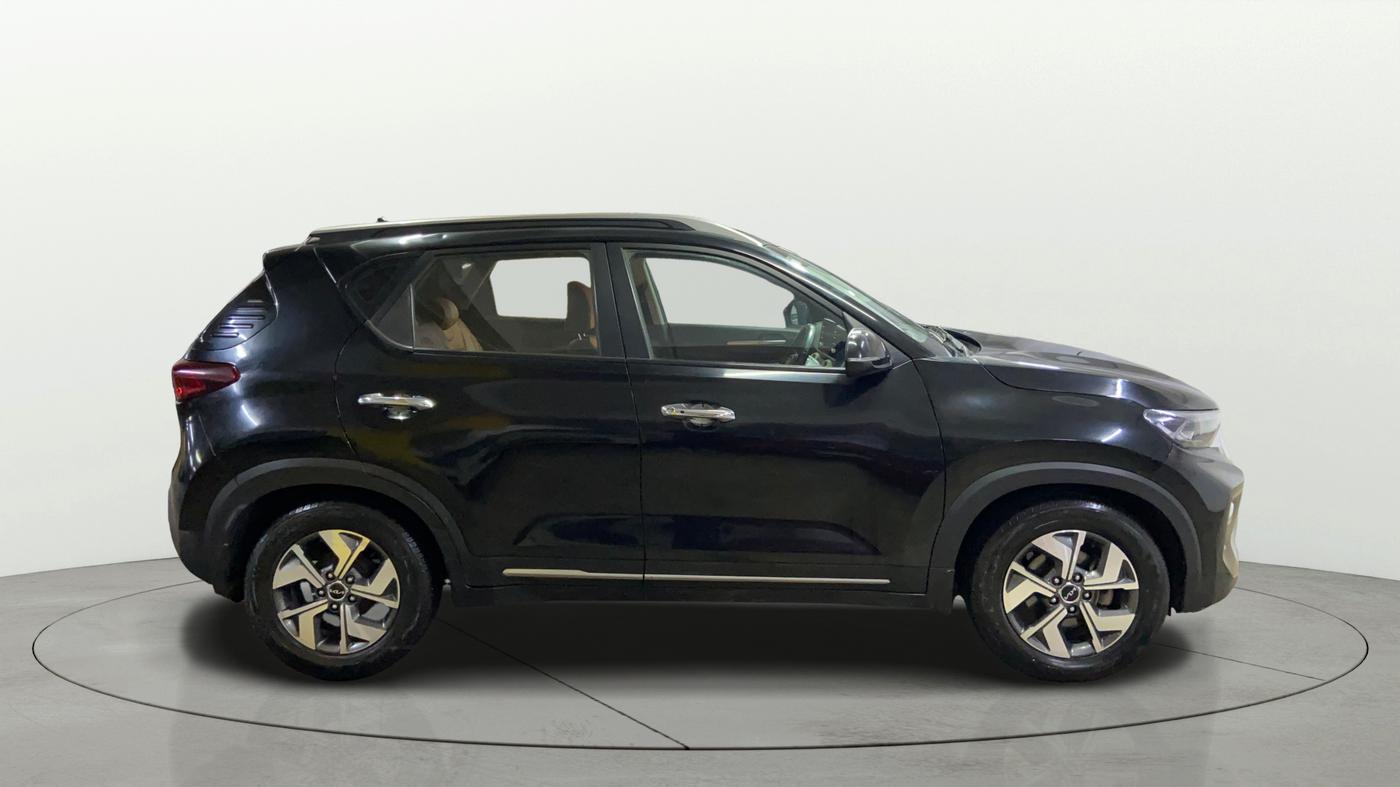 2022 KIA SONET HTX 1.5 AT, Diesel, Automatic, 62,800 km, Right Side View