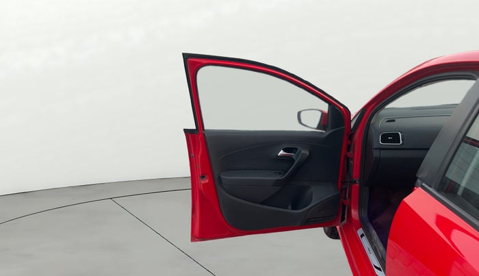 2018 Volkswagen Polo HIGHLINE PLUS 1.0 16 ALLOY, Petrol, Manual, 1,11,152 km, LHS Front Door