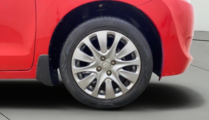2017 Maruti Baleno ALPHA PETROL 1.2, Petrol, Manual, 30,620 km, Right Front Wheel