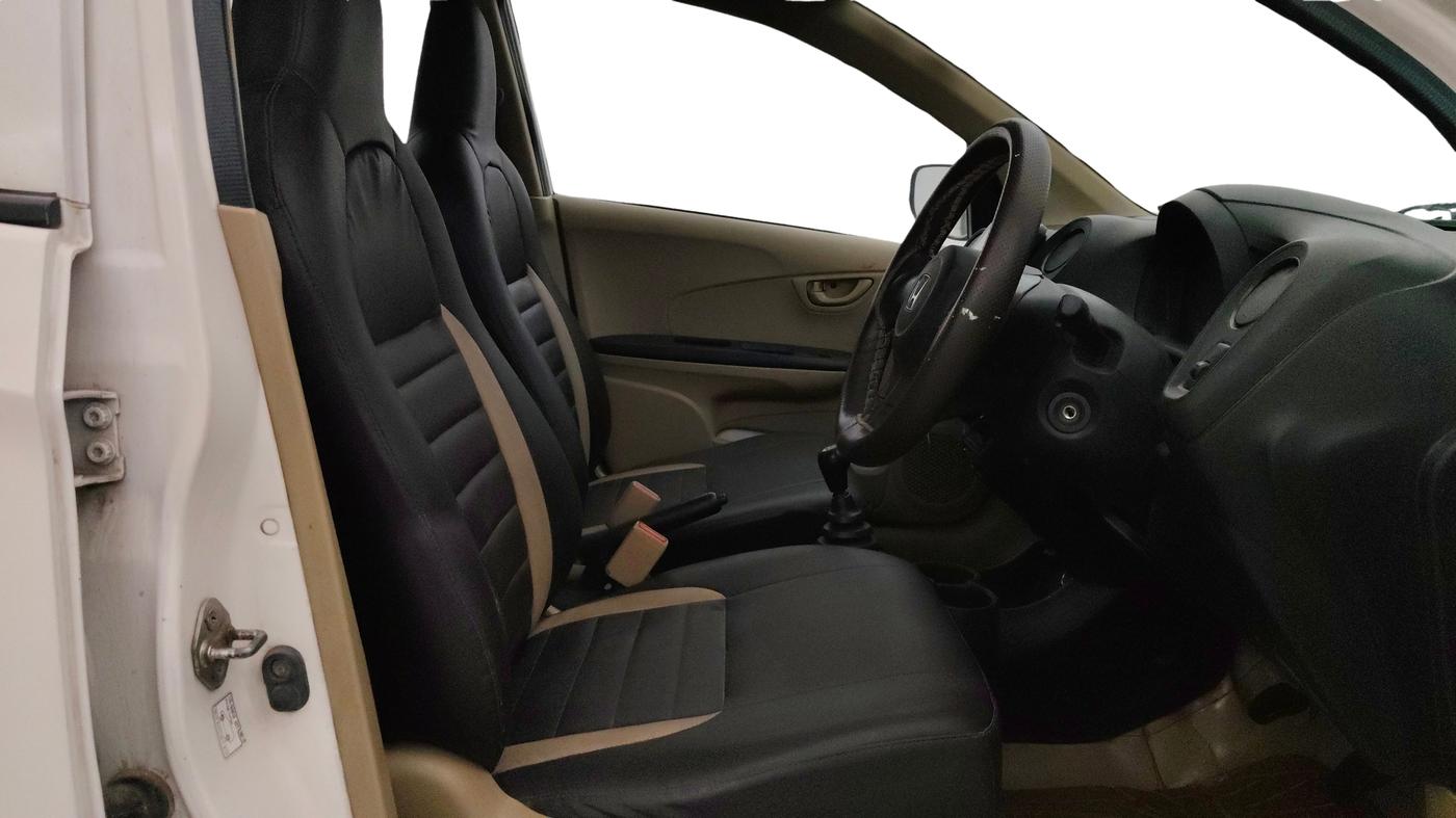 2015 Honda Brio E MT, Petrol, Manual, 59,899 km, Right Side Front Door Cabin