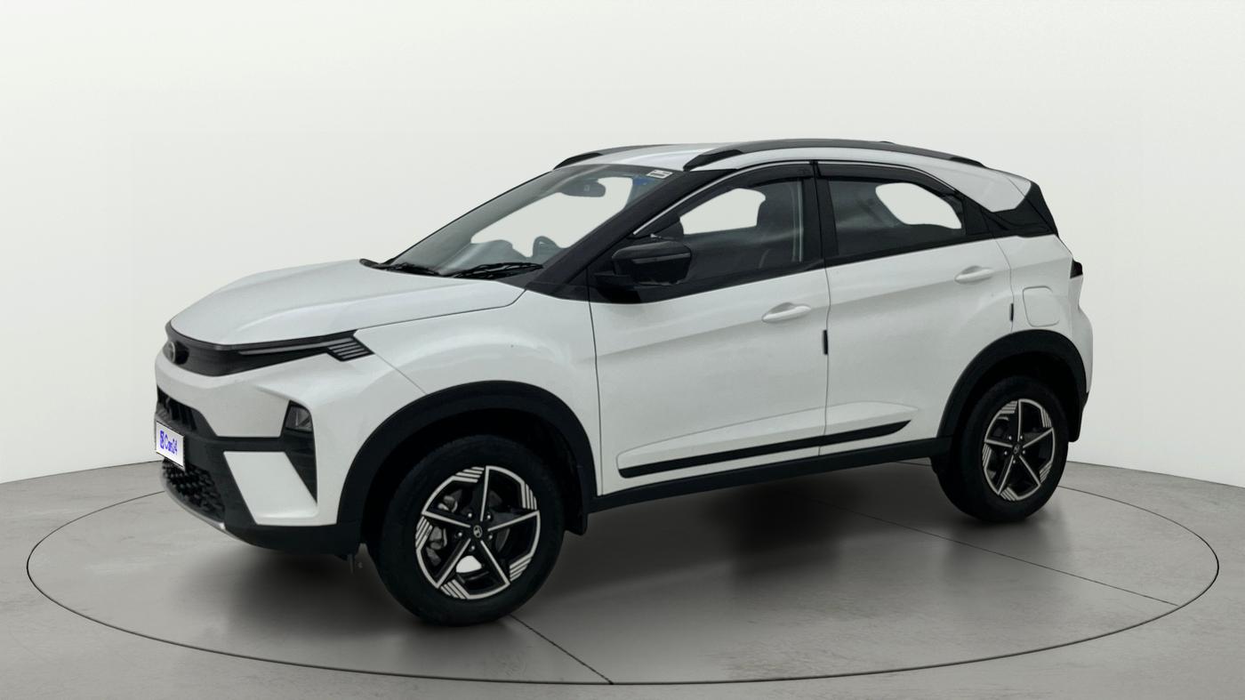 2025 Tata NEXON CREATIVE PLUS 1.2 REVOTRON 7 DCA, Petrol, Automatic, 7,784 km, Left Front Diagonal