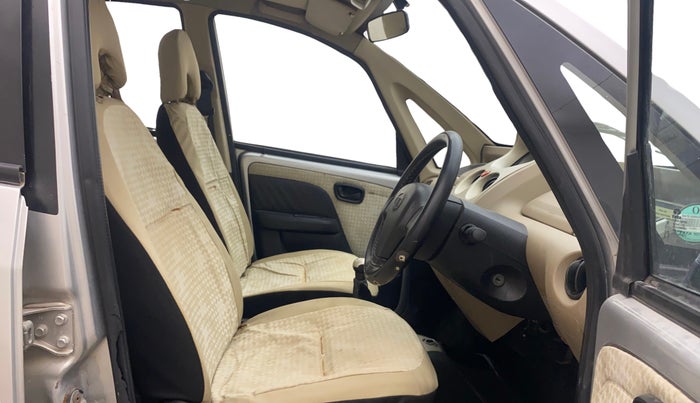 2014 Tata Nano TWIST XT, Petrol, Manual, 58,429 km, Right Side Front Door Cabin