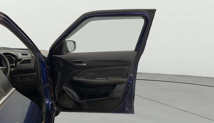 2019 Maruti Swift VXI, Petrol, Manual, 34,211 km, RHS Front Door
