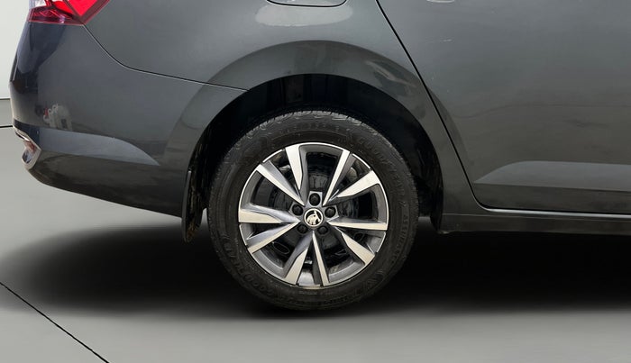 2022 Skoda SLAVIA STYLE 1.0L TSI MT, Petrol, Manual, 63,975 km, Right Rear Wheel