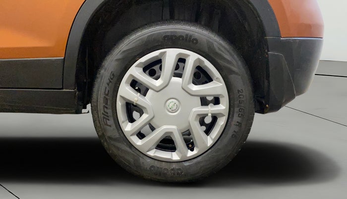 2021 Toyota URBAN CRUISER MID GRADE MT, CNG, Manual, 79,736 km, Left Rear Wheel