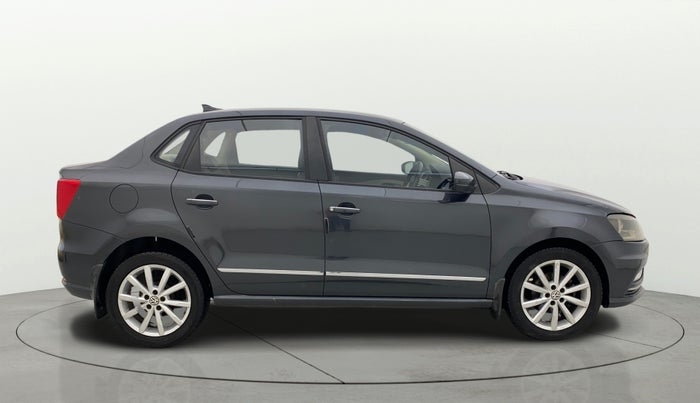 2018 Volkswagen Ameo HIGHLINE PLUS 1.5L AT 16 ALLOY, Diesel, Automatic, 1,42,913 km, Right Side View