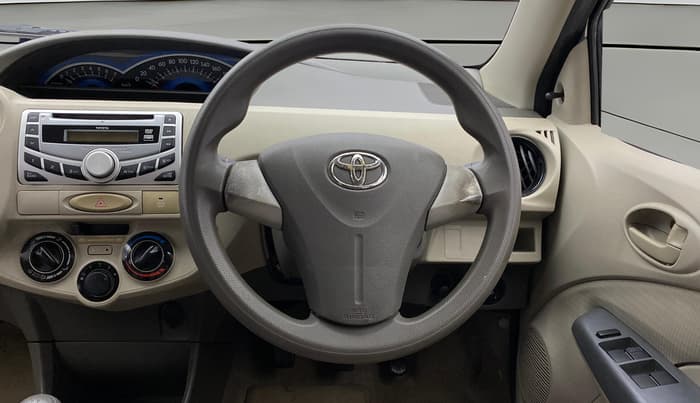 2015 Toyota Etios G, Petrol, Manual, 69,861 km, Steering Wheel Close Up