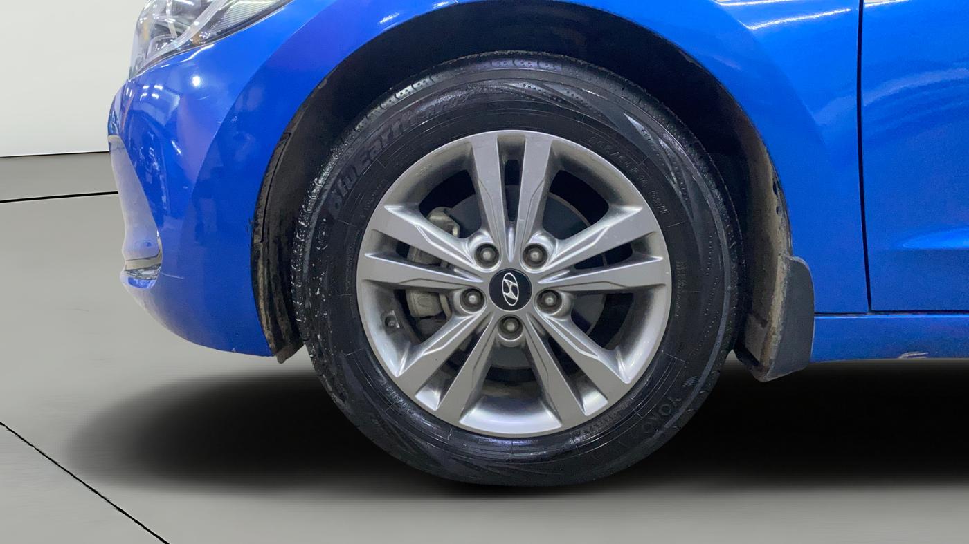 2019 Hyundai New Elantra 1.6 SX (O) AT DIESEL, Diesel, Automatic, 63,389 km, Left Front Wheel