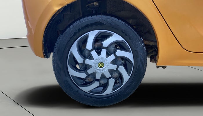 2018 Tata Tiago XT PETROL, Petrol, Manual, 72,539 km, Right Rear Wheel