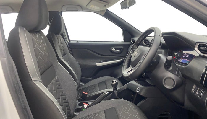2023 Nissan MAGNITE XV PREMIUM, Petrol, Manual, 9,035 km, Right Side Front Door Cabin