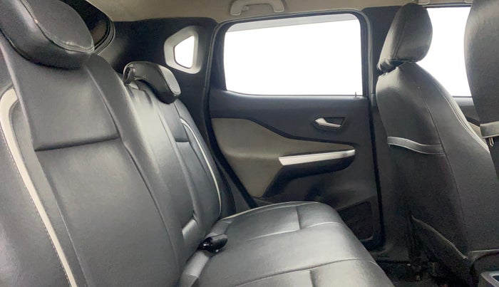 2021 Nissan MAGNITE XV MT, Petrol, Manual, 37,819 km, Right Side Rear Door Cabin