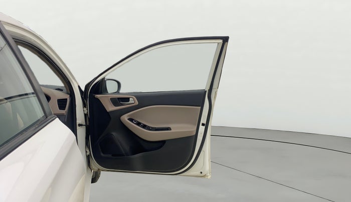 2016 Hyundai Elite i20 MAGNA 1.2, Petrol, Manual, 34,724 km, RHS Front Door