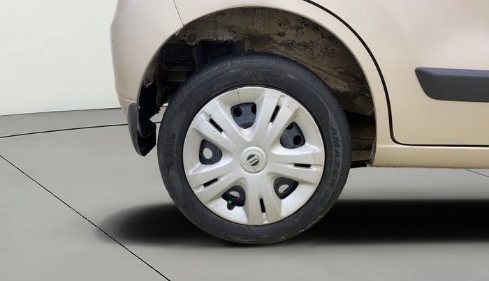 2015 Maruti Wagon R 1.0 VXI AMT, Petrol, Automatic, 23,546 km, Right Rear Wheel