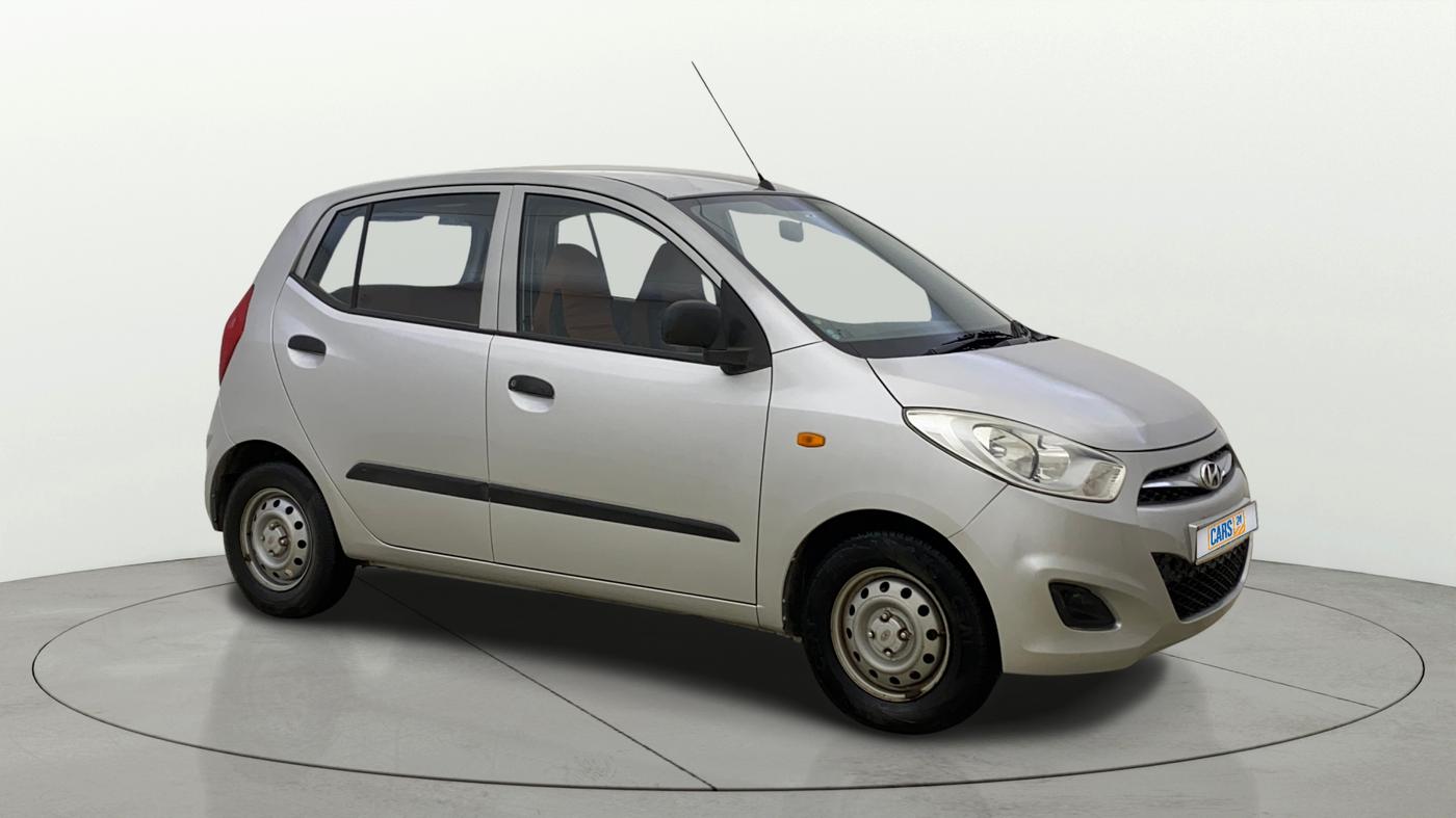 2015 Hyundai i10 MAGNA 1.1, Petrol, Manual, 48,098 km, Right Front Diagonal