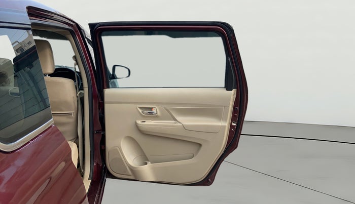 2021 Maruti Ertiga VXI CNG, CNG, Manual, 1,12,256 km, RHS Rear Door
