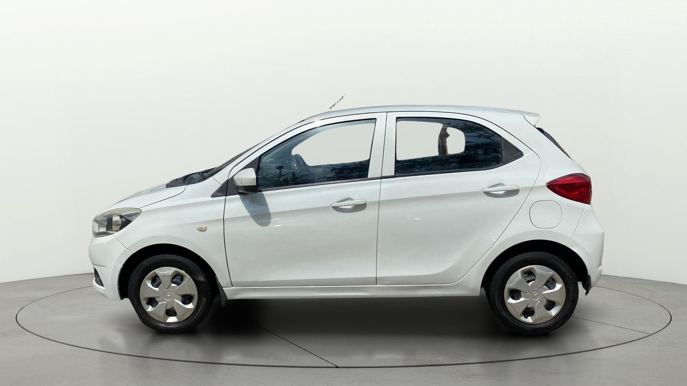 2017 Tata Tiago XTA PETROL, Petrol, Automatic, 70,095 km, Left Side