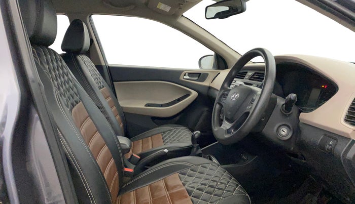 2016 Hyundai Elite i20 SPORTZ 1.2, Petrol, Manual, 63,634 km, Right Side Front Door Cabin