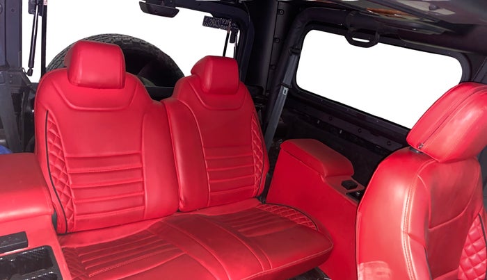 2022 Mahindra Thar LX PETROL HT 4WD AT, Petrol, Automatic, 41,933 km, Right Side Rear Door Cabin