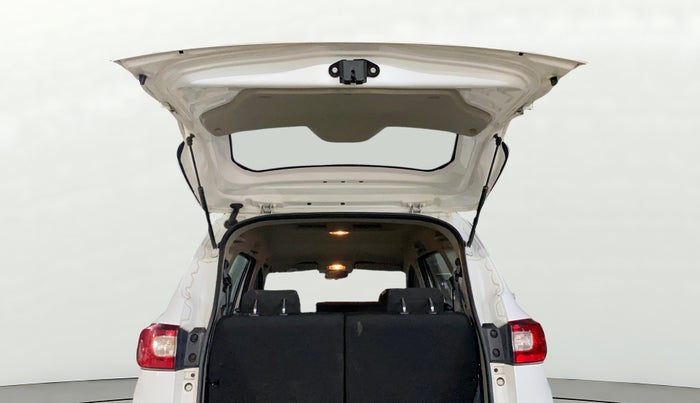 2019 Renault TRIBER RXT, Petrol, Manual, 47,204 km, Boot Door Open