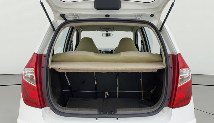 2015 Hyundai i10 MAGNA 1.1, Petrol, Manual, 49,188 km, Boot Open Zoomed View