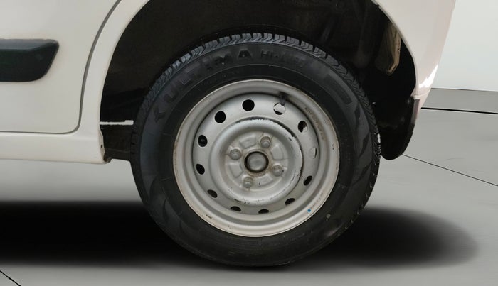 2013 Maruti Wagon R 1.0 LXI, CNG, Manual, 93,957 km, Left Rear Wheel