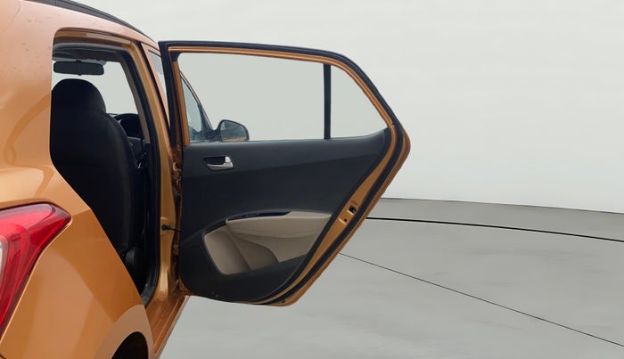 2016 Hyundai Grand i10 SPORTZ 1.2 KAPPA VTVT, Petrol, Manual, 65,267 km, RHS Rear Door