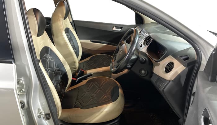 2017 Hyundai Xcent S 1.2, Petrol, Manual, 85,875 km, Right Side Front Door Cabin