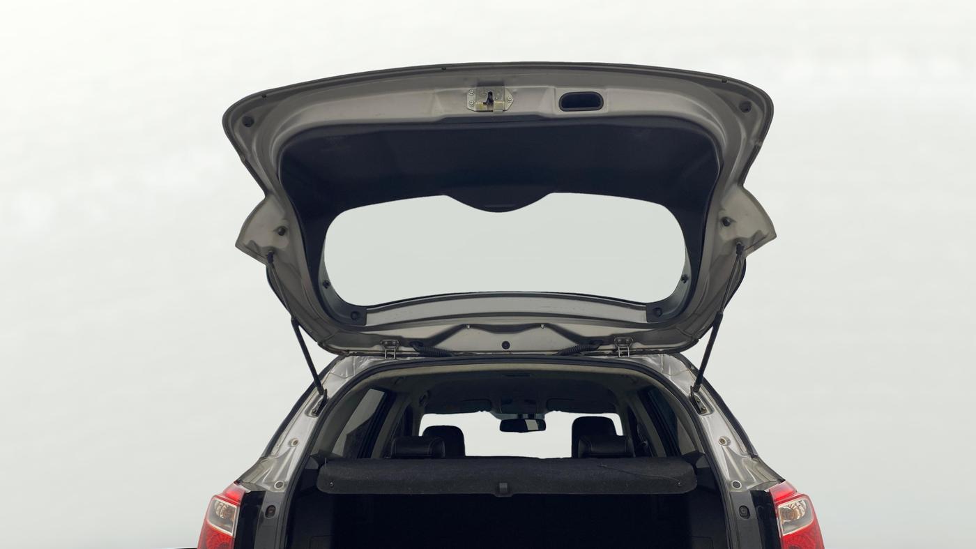 2015 Maruti S Cross ALPHA 1.6, Diesel, Manual, 67,120 km, Boot Door Open