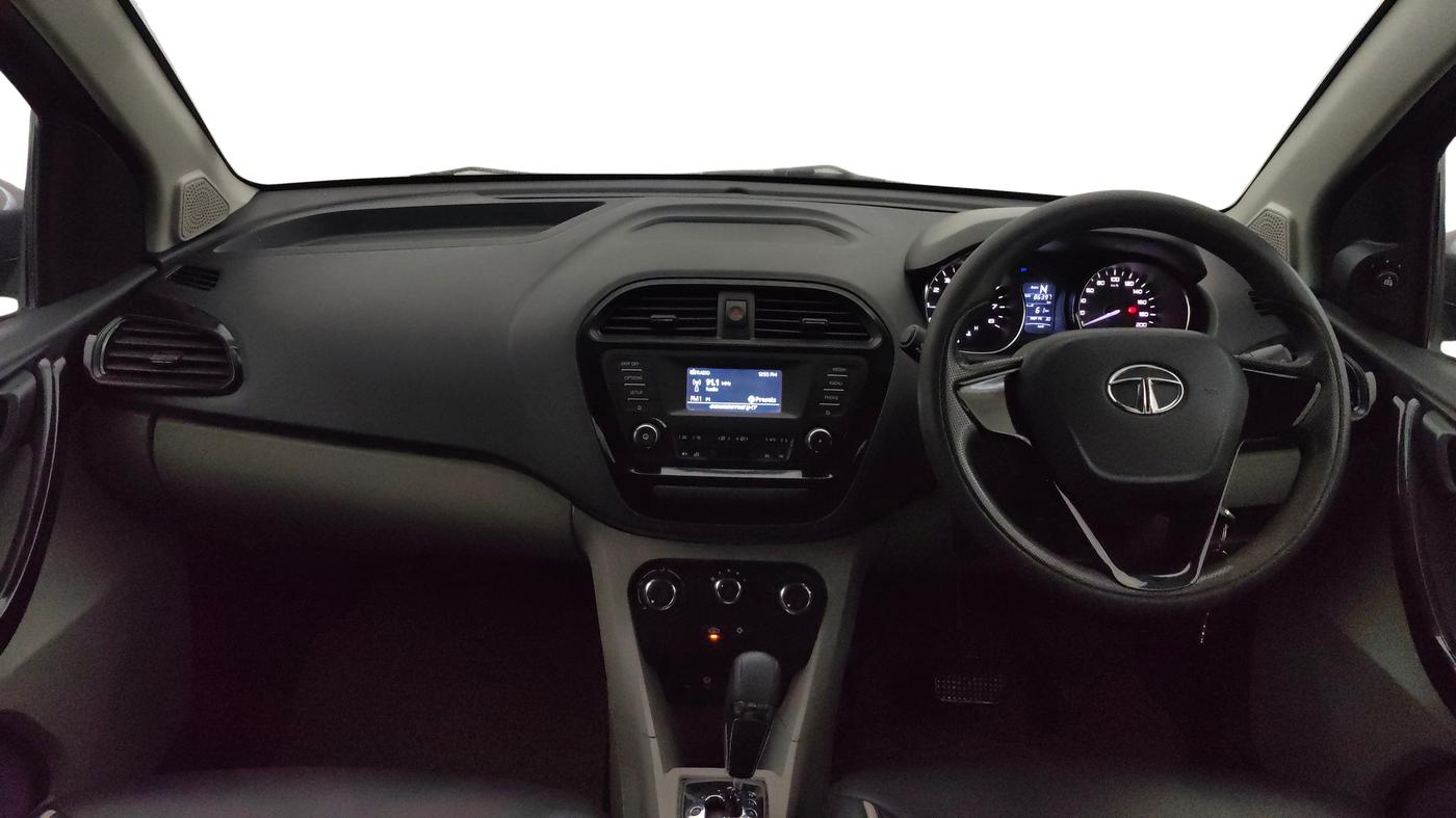 2018 Tata Tiago XTA PETROL, Petrol, Automatic, 86,397 km, Dashboard