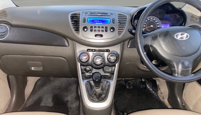 2016 Hyundai i10 SPORTZ 1.1, Petrol, Manual, 36,455 km, Air Conditioner