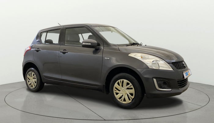 2015 Maruti Swift VXI, Petrol, Manual, 32,329 km, Right Front Diagonal