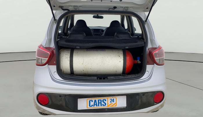 2018 Hyundai Grand i10 ASTA 1.2 KAPPA VTVT, CNG, Manual, 62,098 km, Boot Open Zoomed View