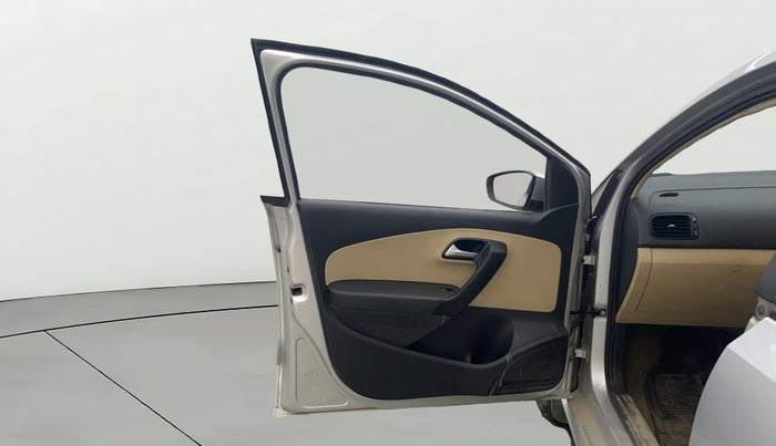 2017 Volkswagen Ameo COMFORTLINE PLUS 1.2L, Petrol, Manual, 84,816 km, LHS Front Door