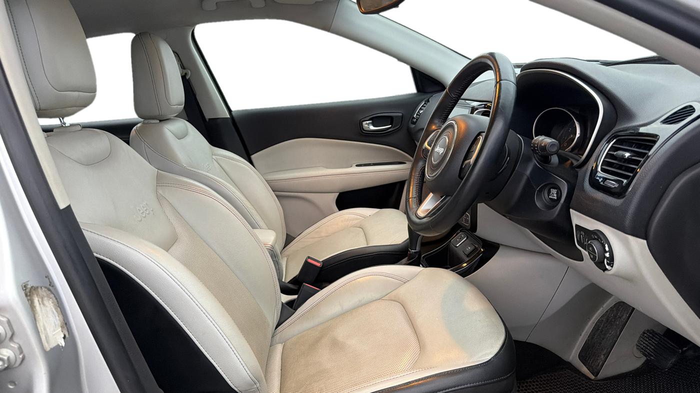 2017 Jeep Compass LIMITED 1.4 PETROL AT, Petrol, Automatic, 93,055 km, Right Side Front Door Cabin