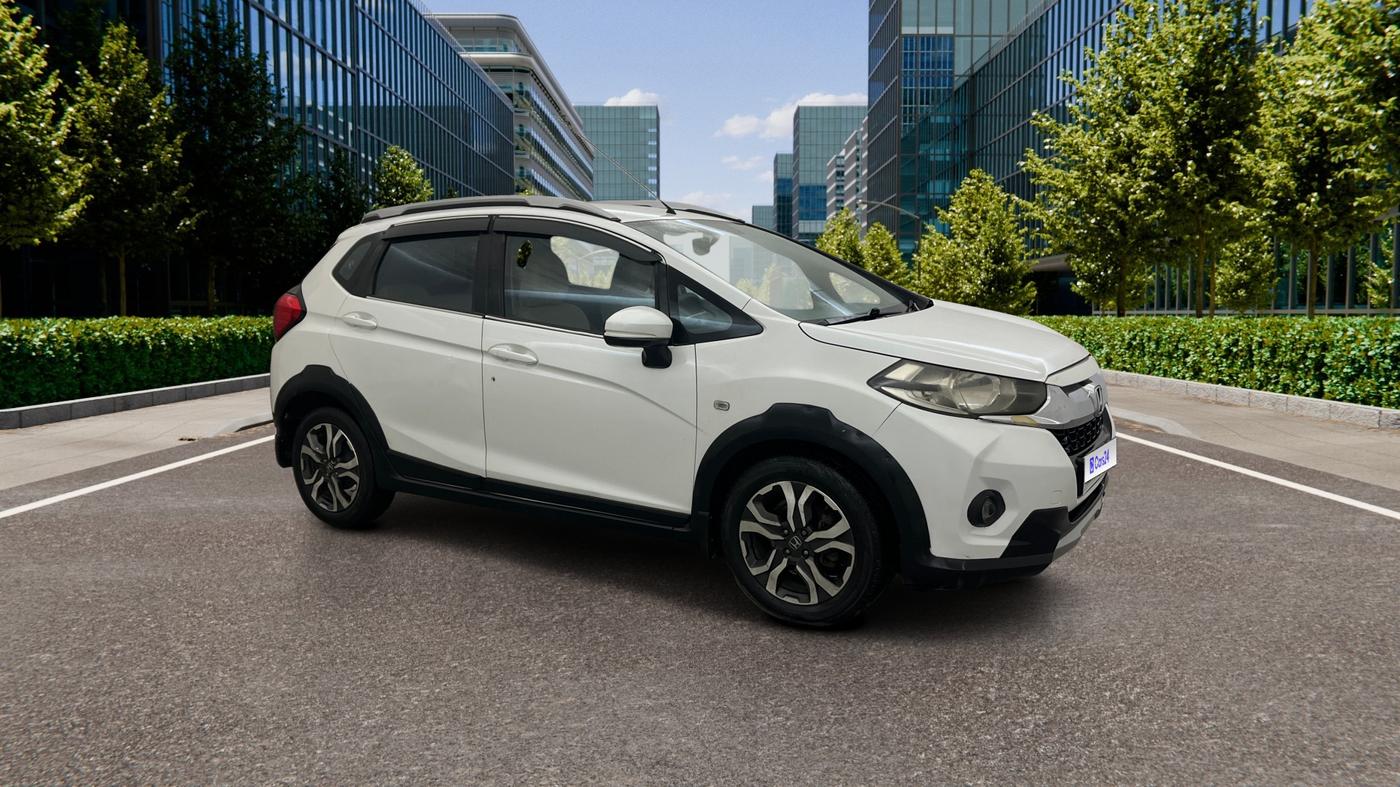 2018 Honda WR-V 1.5L I-DTEC S MT, Diesel, Manual, 93,002 km, Right Front Diagonal