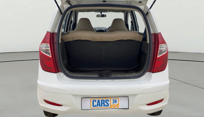 2015 Hyundai i10 MAGNA 1.1, Petrol, Manual, 51,972 km, Boot Open Zoomed View