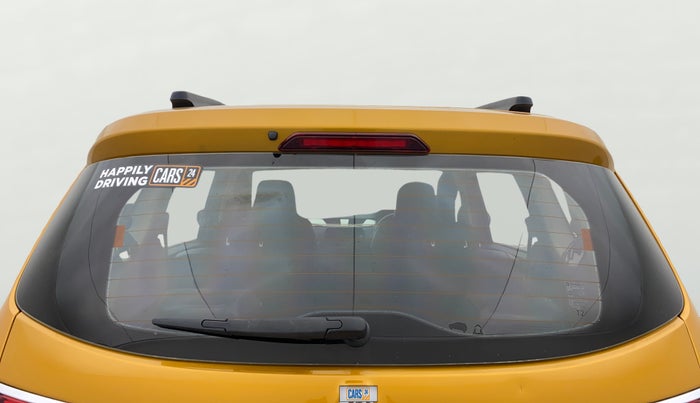 2020 Renault TRIBER RXZ AMT, Petrol, Automatic, 55,886 km, Rear Windshield