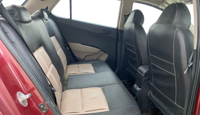 2016 Hyundai Grand i10 MAGNA 1.2 KAPPA VTVT, Petrol, Manual, 65,433 km, Right Side Rear Door Cabin