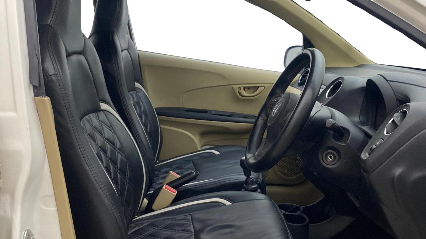 2014 Honda Brio S MT, Petrol, Manual, 64,172 km, Right Side Front Door Cabin