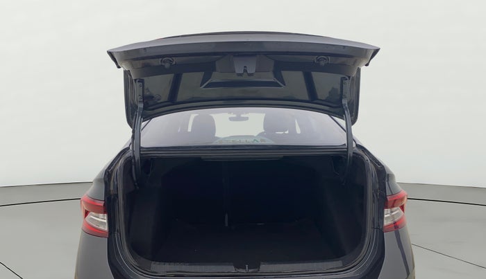 2022 Skoda SLAVIA STYLE 1.5L TSI DSG, Petrol, Automatic, 36,151 km, Boot Door Open