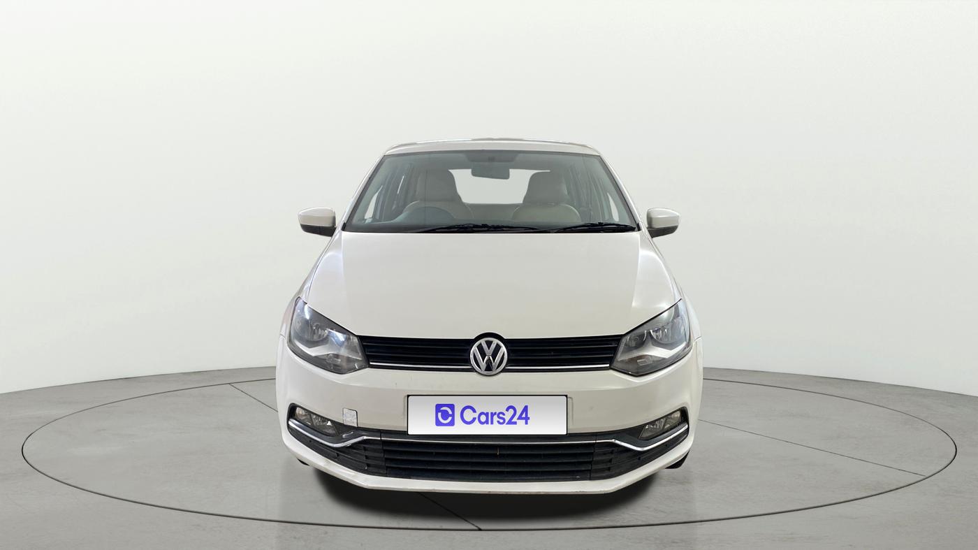 2014 Volkswagen Polo HIGHLINE1.2L, Petrol, Manual, 70,929 km, Front