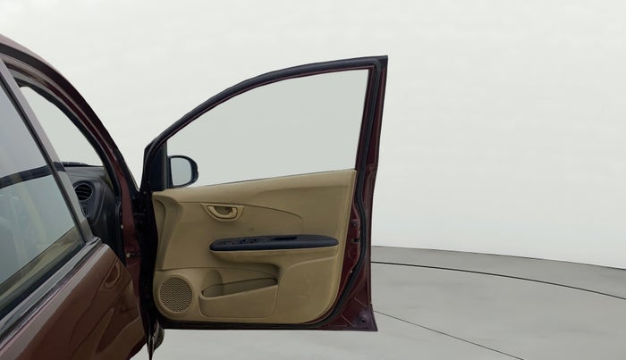 2015 Honda Amaze 1.2L I-VTEC S, Petrol, Manual, 1,25,429 km, RHS Front Door