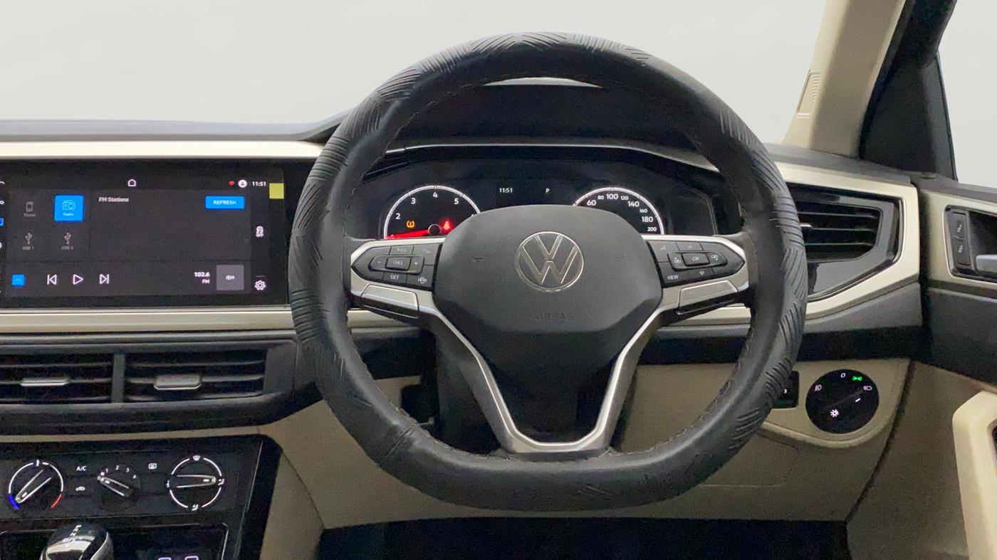 2022 Volkswagen VIRTUS HIGHLINE TSI 1.0 AT, Petrol, Automatic, 37,536 km, Steering Wheel Close Up