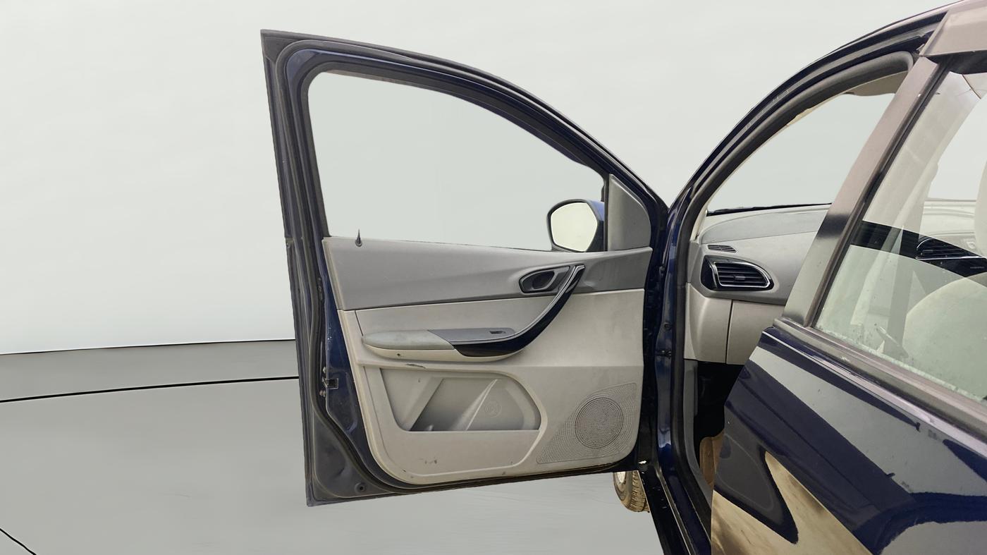 2020 Tata TIGOR XZ PETROL, CNG, Manual, 72,235 km, LHS Front Door