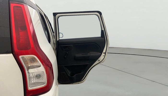 2021 Maruti New Wagon-R LXI CNG (O) 1.0, CNG, Manual, 62,501 km, RHS Rear Door