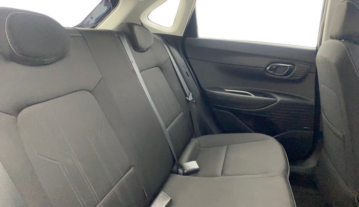 2021 Hyundai NEW I20 ASTA 1.2 AT, Petrol, Automatic, 29,967 km, Right Side Rear Door Cabin