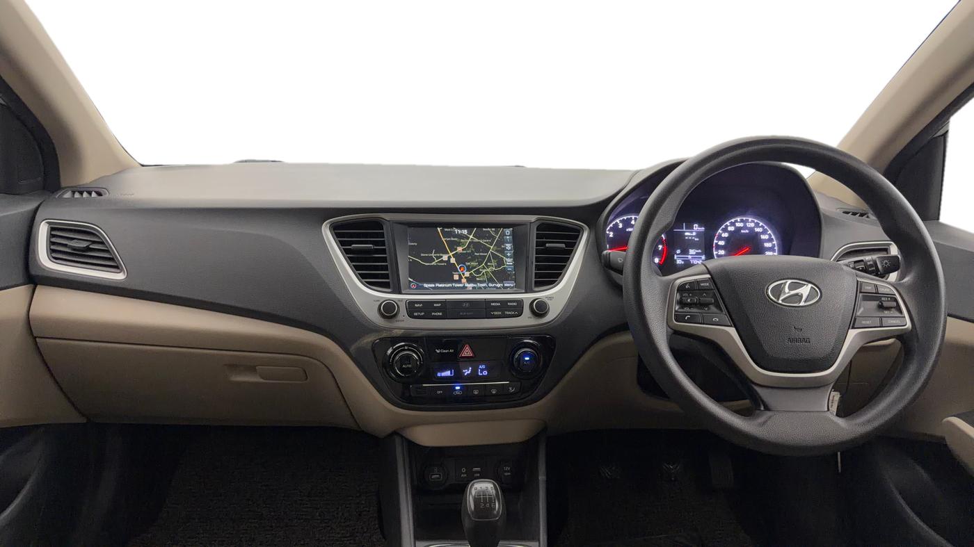 2018 Hyundai Verna 1.6 VTVT SX, Petrol, Manual, 77,033 km, Dashboard